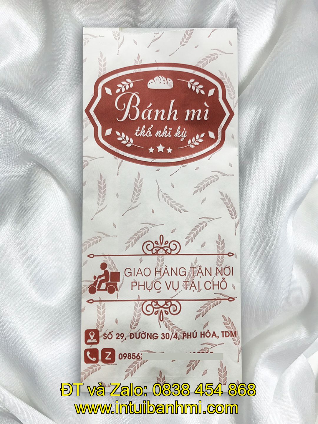 Mua bao bì giấy bánh mì làm sẵn giúp giảm chi phí